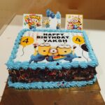 Delicious Fresh Cream Cake – Minion Theme Cake
