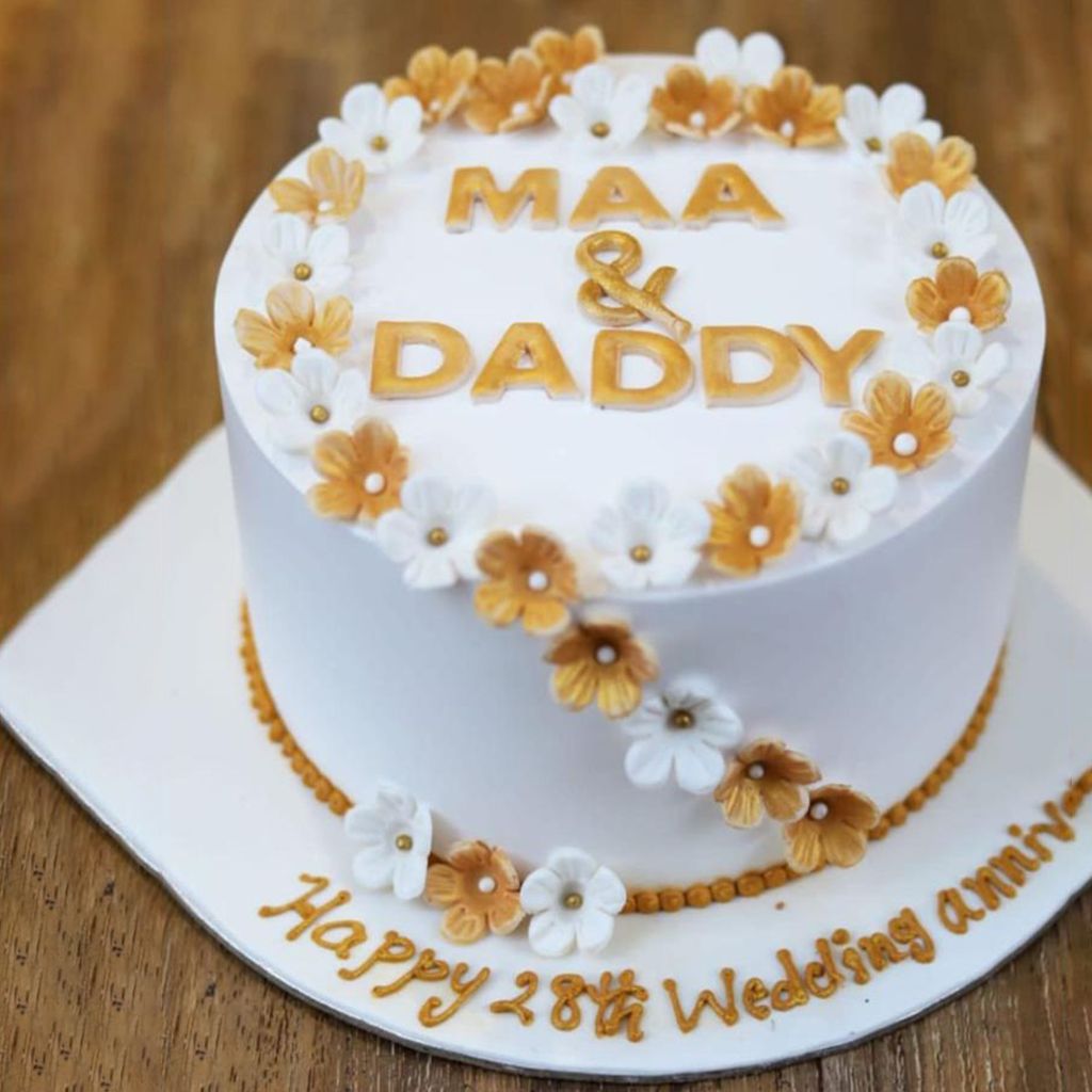 cake-37 Delicious Fresh Cream Cake – Wedding Anniversary Cake - Image 1