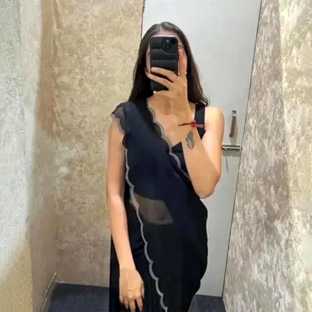 dimond-stone-work-hot-fixing-georgette-saree-black-1 Dimond Stone Work Hot Fixing Georgette Saree – Elegant Black Saree with Unstitched Blouse Piece (Black) - Image 1